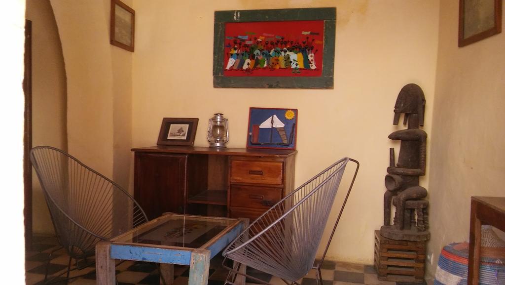 Maison Augustin Ly Gorée Buitenkant foto
