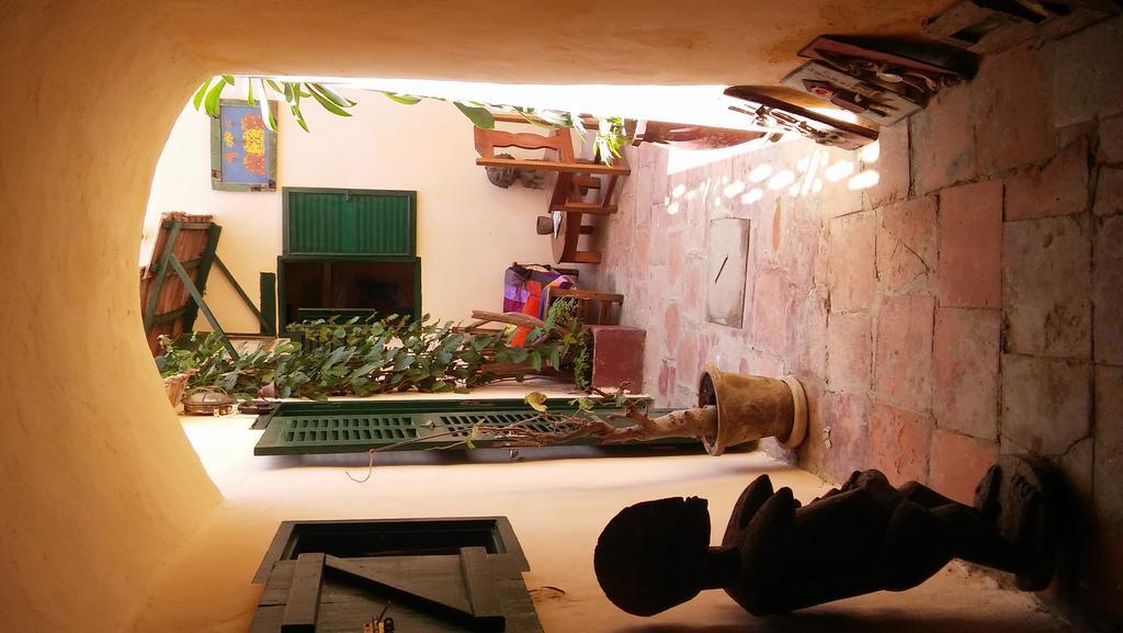 Maison Augustin Ly Gorée Buitenkant foto