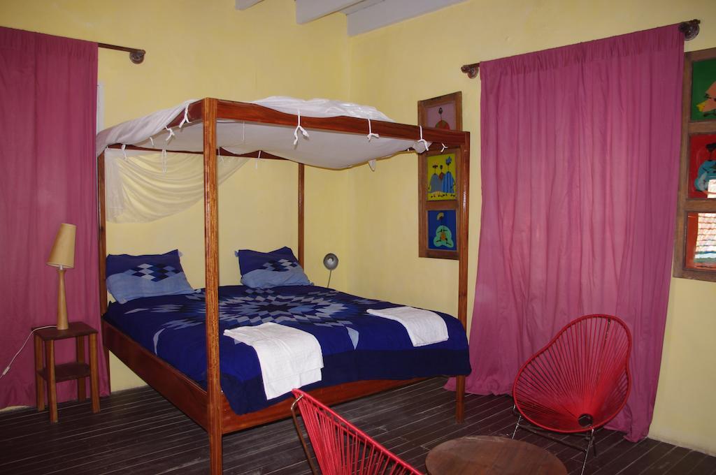 Maison Augustin Ly Gorée Kamer foto