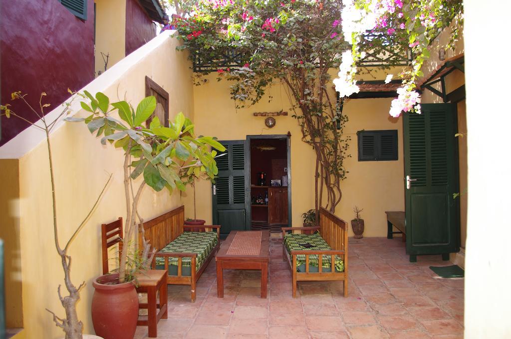 Maison Augustin Ly Gorée Buitenkant foto